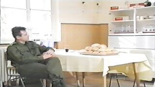 Csőre töltött lövegek - Magyar szinkronos teljes vhs erotikus film