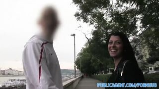 Magyar amatőr tinédzser nőci pénzért szexel