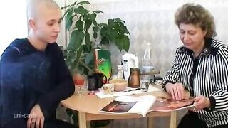 Magányos házaspár és a zsenge pasi