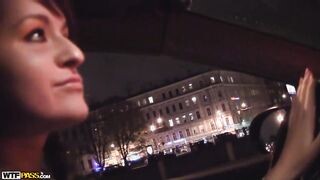 Amatőr zsenge csajszika dp baszása