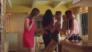 WOWGIRLS - Linda Sweet segglyukba tolva