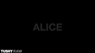 TUSHYRAW - Alice Pink popsikája megbaszva