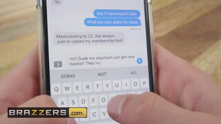 Brazzers - Alexis Fawx a termetes kannás nevelő anya