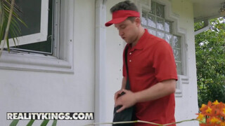 Reality Kings - kivarrott anyuci és egy tini fallosz esete