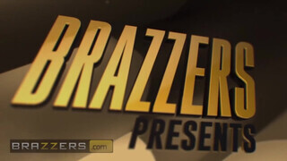 Brazzers - Cherie Deville zsenge krapekkal kúrel