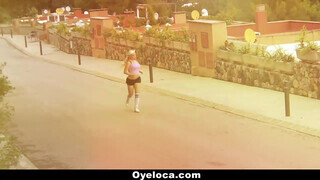 OyeLoca - Blondie Fesser a óriási tőgyes spanyol