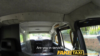 FakeTaxi - a csávókám gerjed rá, ha megbasznak