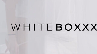WhiteBoxxx - Zazie Skymm a magyar bige popóba reszelve
