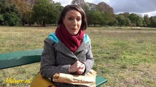 Francia házastárs análba tolva