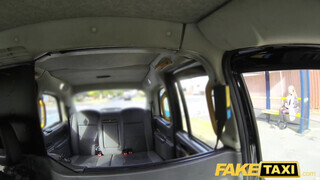 Fake Taxi - Cuki világos szőke gádzsi meghágva