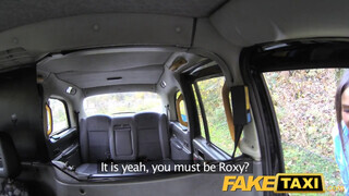 Fake Taxi - Roxxy Lea a óriási cickós dél amerikai csaj
