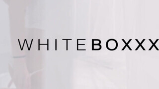 WhiteBoxxx - méretes picsájú gádzsi reggel is akar kufircolni