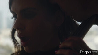 Deeper - Keisha Grey a gigászi cickós zsenge gádzsi