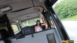 Fake Taxi - Szívdöglesztő argentin gádzsit kúr a taxis