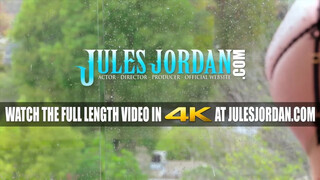 Jules Jordan - Athena Faris barna sráccal baszik