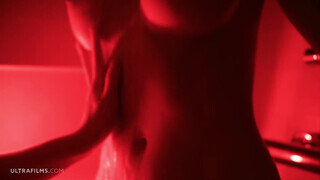 ULTRAFILMS - ilyen egy romantikus vagina nyalás dupla csaj között