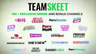 Scarlet Skies és Natalia Queen kufircolása - TeamSkeet