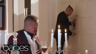 BABES - a billiárd asztalon szexelik meg a spinét