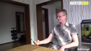 REIFESWINGER - Német milf tini fószerrel hancúrozik