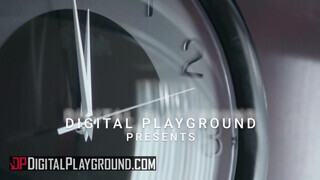 DigitalPlayground - Kira Noir a csinos félvér pipi