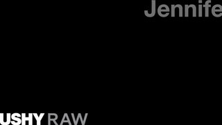 TUSHYRAW - Jennifer White kettő falloszt kap
