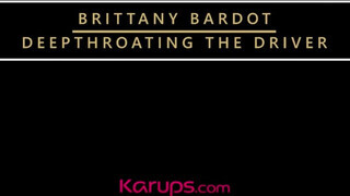 Karups - Brittany Bardot a szexi világos szőke milf