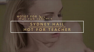 Sydney Hall imádja a dárdát