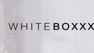 WhiteBoxxx - Darcia Lee a hatalmas kannás magyar cigó bige