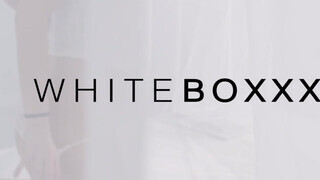 WhiteBoxxx - Blue Angel a kívánatos magyar maca