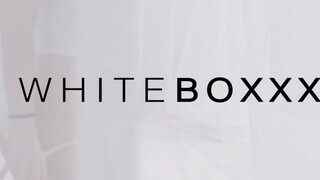 WhiteBoxxx - Coco De Mal a naagy seggű szerb gádzsi